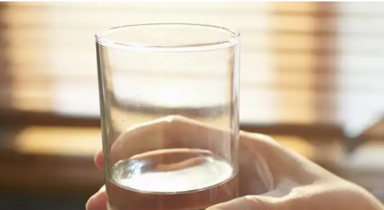 每天应该怎么喝水(每天应该怎么喝水比较科学呢)
