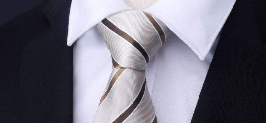 结婚新郎领带还是领结(结婚新郎是领带还是领结)